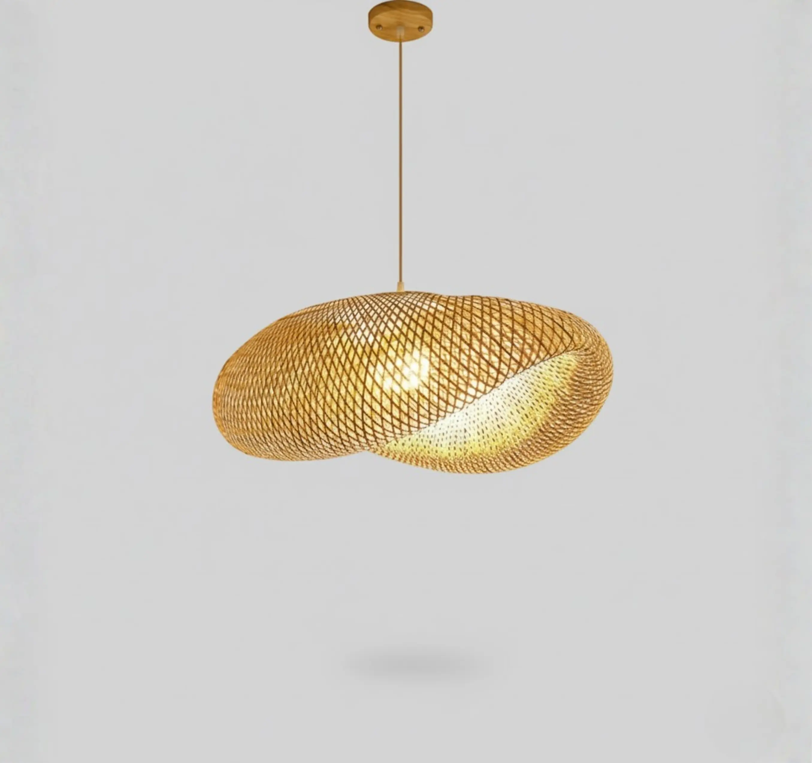 Lampa wisząca Briselys z rattanu w kolorze beżowym E2 Lampy24